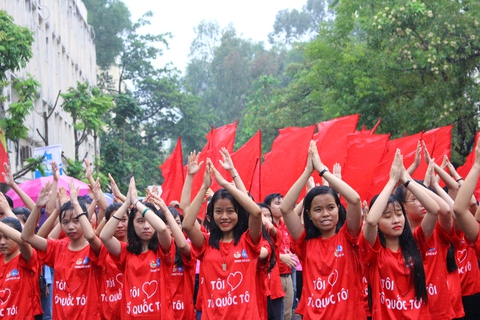 Phát động cuộc thi ‘Tự hào Việt Nam’ năm 2017 - Ảnh 1. Phát động cuộc thi ‘Tự hào Việt Nam’ năm 2017 - Ảnh 1.
