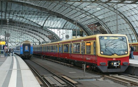 Mass Transit: giải pháp thích hợp cho giao thông TP.HCM - Ảnh 1. Mass Transit: giải pháp thích hợp cho giao thông TP.HCM - Ảnh 1.