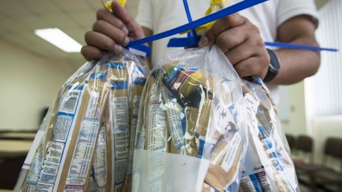Pháp điều tra vụ sữa nhiễm khuẩn của Lactalis - Ảnh 1. Pháp điều tra vụ sữa nhiễm khuẩn của Lactalis - Ảnh 1.