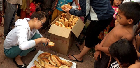 O bánh mì đến rồi! - Ảnh 2. O bánh mì đến rồi! - Ảnh 2.
