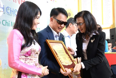 Phó chủ tịch TP.HCM hứa đồng hành với Thư viện sách nói - Ảnh 6. Phó chủ tịch TP.HCM hứa đồng hành với Thư viện sách nói - Ảnh 6.