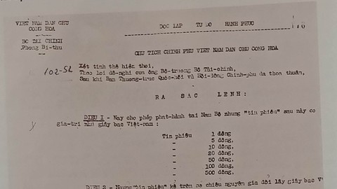 Đồng tiền độc lập - Kỳ 5: Chống bạc giả - Ảnh 1. Đồng tiền độc lập - Kỳ 5: Chống bạc giả - Ảnh 1.