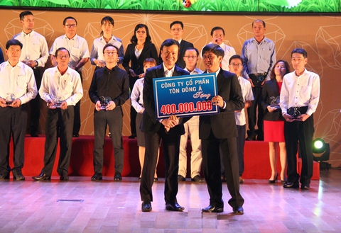 Tôn Đông Á và Tết trung thu nâng bước tương lai - Ảnh 1. Tôn Đông Á và Tết trung thu nâng bước tương lai - Ảnh 1.