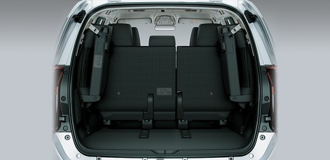 Toyota Innova Venturer giá 855 triệu ra mắt thị trường VN - Ảnh 5. Toyota Innova Venturer giá 855 triệu ra mắt thị trường VN - Ảnh 5.