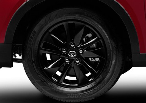 Toyota Innova Venturer giá 855 triệu ra mắt thị trường VN - Ảnh 6. Toyota Innova Venturer giá 855 triệu ra mắt thị trường VN - Ảnh 6.