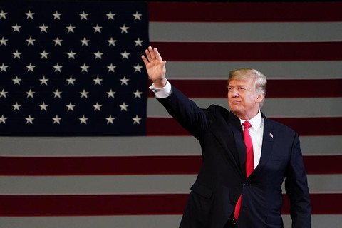 Những lời hứa của Donald Trump - Ảnh 8. Những lời hứa của Donald Trump - Ảnh 8.