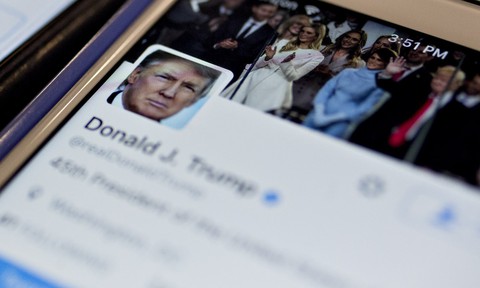 Bài Hồi giáo trên Twitter, ông Trump bị Anh chỉ trích - Ảnh 1. Bài Hồi giáo trên Twitter, ông Trump bị Anh chỉ trích - Ảnh 1.