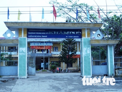Bị nhắc nhở, nhóm học sinh gọi người đâm chết bảo vệ trường - Ảnh 1. Bị nhắc nhở, nhóm học sinh gọi người đâm chết bảo vệ trường - Ảnh 1.