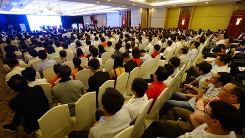 Đừng cố nhét các tiến bộ công nghệ vào trong tư duy cũ - Ảnh 1. Đừng cố nhét các tiến bộ công nghệ vào trong tư duy cũ - Ảnh 1.