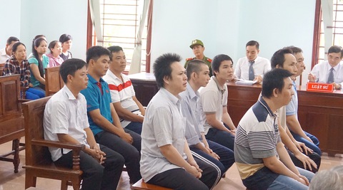 Phúc thẩm vụ nhận hối lộ của nhóm thanh tra giao thông Cần Thơ - Ảnh 1. Phúc thẩm vụ nhận hối lộ của nhóm thanh tra giao thông Cần Thơ - Ảnh 1.