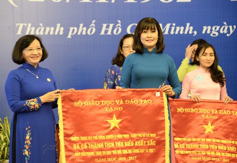 Đổi mới để tiếp cận với nền giáo dục tiên tiến - Ảnh 4. Đổi mới để tiếp cận với nền giáo dục tiên tiến - Ảnh 4.