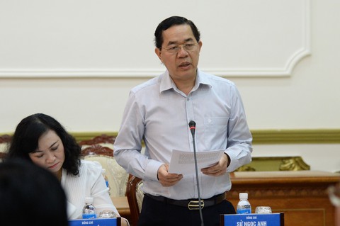 Chủ tịch TP.HCM yêu cầu báo cáo vụ Khaisilk, xử lý nghiêm hàng gian - Ảnh 4. Chủ tịch TP.HCM yêu cầu báo cáo vụ Khaisilk, xử lý nghiêm hàng gian - Ảnh 4.