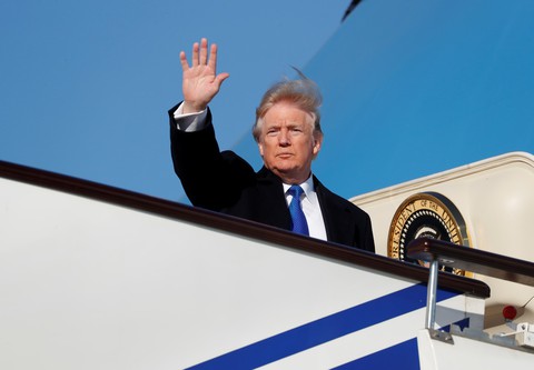 Ông Trump đã rời Trung Quốc, trên đường sang Việt Nam - Ảnh 1. Ông Trump đã rời Trung Quốc, trên đường sang Việt Nam - Ảnh 1.
