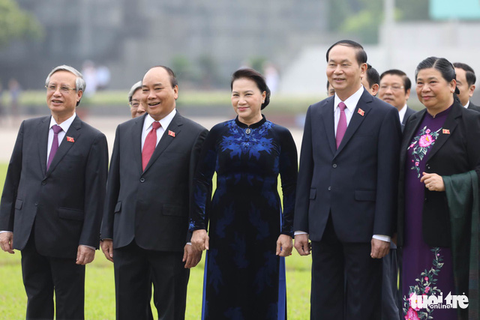 Tăng trưởng khả quan, giảm phụ thuộc vào dầu khí - Ảnh 3. Tăng trưởng khả quan, giảm phụ thuộc vào dầu khí - Ảnh 3.