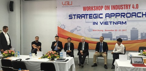 Không thể chủ quan đi tắt, đón đầu trong công nghiệp 4.0 - Ảnh 2. Không thể chủ quan đi tắt, đón đầu trong công nghiệp 4.0 - Ảnh 2.