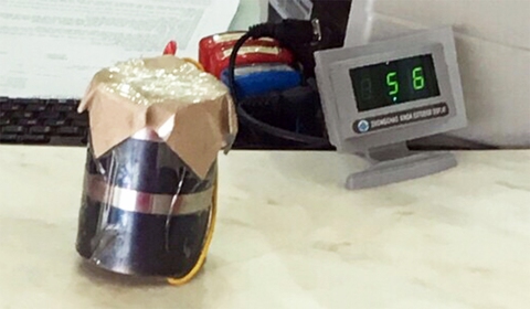 Trái nổ dùng cướp ngân hàng HD Bank là giả - Ảnh 3. Trái nổ dùng cướp ngân hàng HD Bank là giả - Ảnh 3.