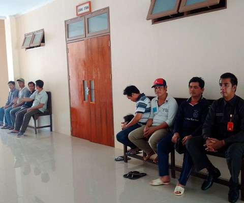 Năm tài công nhận án tù của Indonesia, một kêu oan - Ảnh 2. Năm tài công nhận án tù của Indonesia, một kêu oan - Ảnh 2.