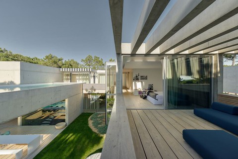 Ngắm biệt thự đá - kính - gỗ thoáng đãng ven biển Lisbon - Ảnh 17. Ngắm biệt thự đá - kính - gỗ thoáng đãng ven biển Lisbon - Ảnh 17.