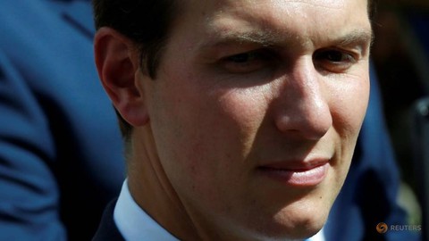 Politico: Con rể ông Trump từng dùng email cá nhân với quan chức - Ảnh 1. Politico: Con rể ông Trump từng dùng email cá nhân với quan chức - Ảnh 1.