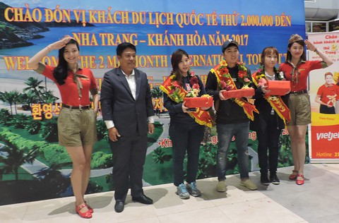 Nha Trang - Khánh Hòa đón vị khách thứ 2 triệu trong năm 2017 - Ảnh 1. Nha Trang - Khánh Hòa đón vị khách thứ 2 triệu trong năm 2017 - Ảnh 1.