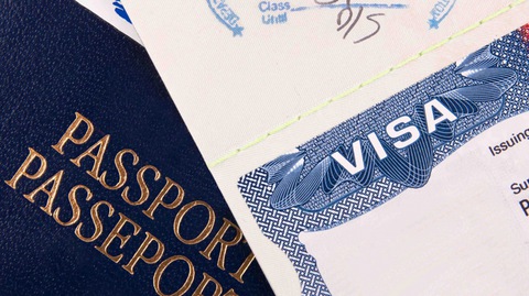 Xin visa sang Mỹ thăm chồng, cần giấy tờ gì? - Ảnh 1. Xin visa sang Mỹ thăm chồng, cần giấy tờ gì? - Ảnh 1.