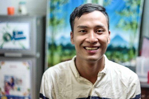 Tuyên dương sinh viên chạy xe ôm trả lại 320 triệu khách quên - Ảnh 1. Tuyên dương sinh viên chạy xe ôm trả lại 320 triệu khách quên - Ảnh 1.