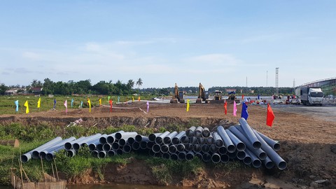 Đổ cả tỉ đô làm xe hơi, Vingroup toan tính gì? - Ảnh 1. Đổ cả tỉ đô làm xe hơi, Vingroup toan tính gì? - Ảnh 1.
