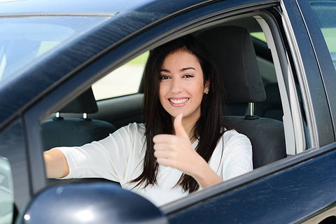Bật máy điều hòa thả ga trên xe hơi rất nguy hại - Ảnh 1. Bật máy điều hòa thả ga trên xe hơi rất nguy hại - Ảnh 1.