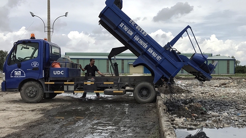 Xử lý bùn thải tại TP.HCM: Đề xuất giá thấp, duyệt giá cao - Ảnh 1. Xử lý bùn thải tại TP.HCM: Đề xuất giá thấp, duyệt giá cao - Ảnh 1.
