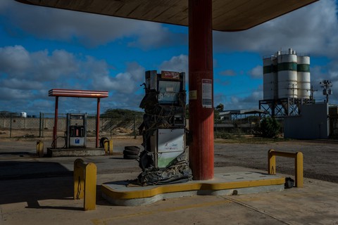Tại sao dầu khí Venezuela giãy chết khi giá dầu đi lên? - Ảnh 2. Tại sao dầu khí Venezuela giãy chết khi giá dầu đi lên? - Ảnh 2.