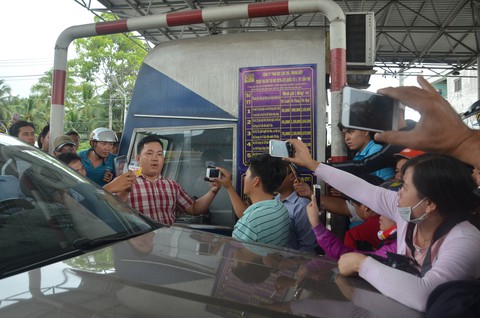 Chủ tịch Cần Thơ chỉ đạo xử lý lãnh đạo BOT Cần Thơ - Phụng Hiệp - Ảnh 3. Chủ tịch Cần Thơ chỉ đạo xử lý lãnh đạo BOT Cần Thơ - Phụng Hiệp - Ảnh 3.
