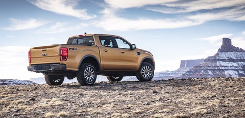 Ford giới thiệu bán tải Ranger mới tại Detroit Auto Show 2018 - Ảnh 3. Ford giới thiệu bán tải Ranger mới tại Detroit Auto Show 2018 - Ảnh 3.
