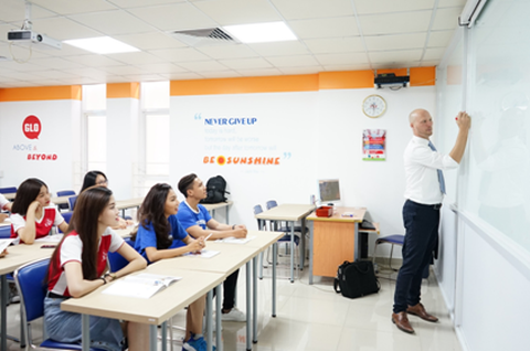 Chọn đại học đào tạo chương trình song ngữ - Ảnh 1. Chọn đại học đào tạo chương trình song ngữ - Ảnh 1.