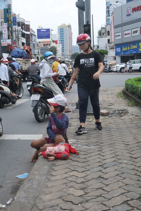 Phạt nặng để bảo vệ trẻ em - Ảnh 2. Phạt nặng để bảo vệ trẻ em - Ảnh 2.