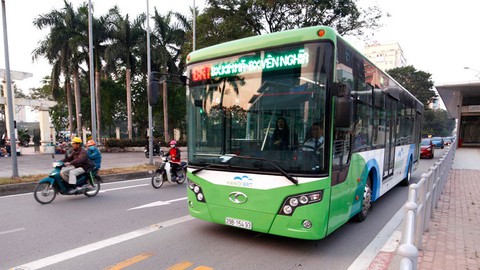 Dự án xe buýt nhanh BRT Hà Nội: Thất thoát, lãng phí hàng chục tỉ đồng - Ảnh 1. Dự án xe buýt nhanh BRT Hà Nội: Thất thoát, lãng phí hàng chục tỉ đồng - Ảnh 1.