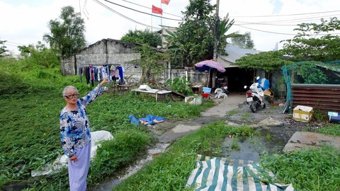 Dân Thủ Thiêm mong sớm ổn định cuộc sống - Ảnh 1. Dân Thủ Thiêm mong sớm ổn định cuộc sống - Ảnh 1.