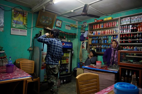 ‘Cuộc sống đổi thay’ ở đất nước Phật giáo Bhutan - Ảnh 10. ‘Cuộc sống đổi thay’ ở đất nước Phật giáo Bhutan - Ảnh 10.