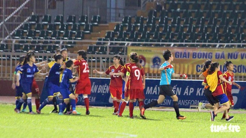 HLV Kim Chi: “Tôi rất lấy làm tiếc” - Ảnh 1. HLV Kim Chi: “Tôi rất lấy làm tiếc” - Ảnh 1.