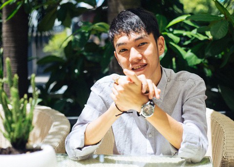Nhà sản xuất âm nhạc Túy âm, Buồn của anh: sáng tạo từ tiệm internet - Ảnh 1. Nhà sản xuất âm nhạc Túy âm, Buồn của anh: sáng tạo từ tiệm internet - Ảnh 1.