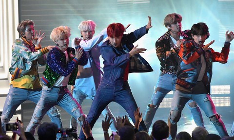 BTS đã trở thành boyband đình đám nhất thế giới như thế nào? - Ảnh 6. BTS đã trở thành boyband đình đám nhất thế giới như thế nào? - Ảnh 6.