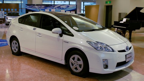 Toyota liên tục triệu hồi xe - Ảnh 1. Toyota liên tục triệu hồi xe - Ảnh 1.