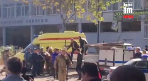 Nổ lớn tại trường cao đẳng ở Crimea, ít nhất 18 người thiệt mạng - Ảnh 1. Nổ lớn tại trường cao đẳng ở Crimea, ít nhất 18 người thiệt mạng - Ảnh 1.