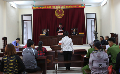 Bị bắt vì bán mì chính nhà dùng không hết - Ảnh 1. Bị bắt vì bán mì chính nhà dùng không hết - Ảnh 1.