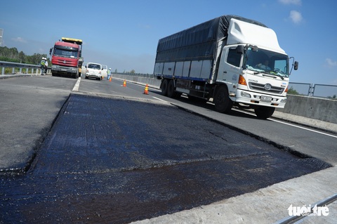Cao tốc Đà Nẵng - Quảng Ngãi được sửa xong - Ảnh 6. Cao tốc Đà Nẵng - Quảng Ngãi được sửa xong - Ảnh 6.