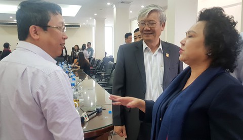 Đến đậu nành vào tầm ngắm vì có cỏ kế đồng - Ảnh 1. Đến đậu nành vào tầm ngắm vì có cỏ kế đồng - Ảnh 1.