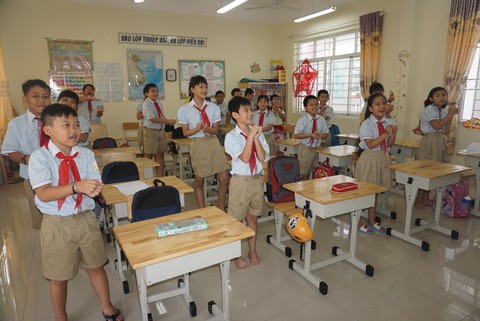 Bộ trưởng Phùng Xuân Nhạ: Sớm công bố đường hướng đổi mới giáo dục - Ảnh 4. Bộ trưởng Phùng Xuân Nhạ: Sớm công bố đường hướng đổi mới giáo dục - Ảnh 4.