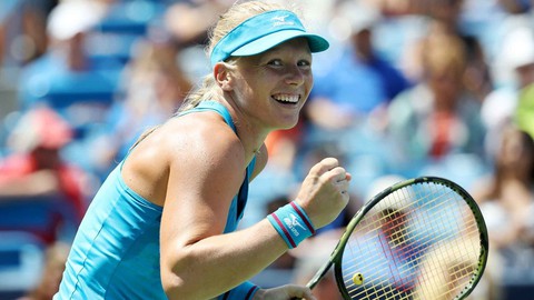 Tay vợt nữ số một thế giới Simona Halep rút khỏi WTA Finals - Ảnh 2. Tay vợt nữ số một thế giới Simona Halep rút khỏi WTA Finals - Ảnh 2.