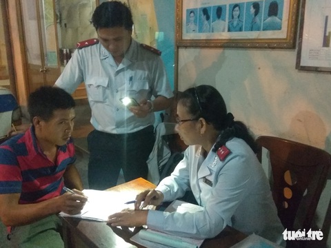 Chim cút lậu đi Tiền Giang, bị bắt ở Sài Gòn - Ảnh 3. Chim cút lậu đi Tiền Giang, bị bắt ở Sài Gòn - Ảnh 3.