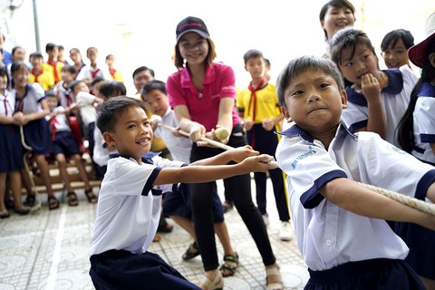 Tập đoàn Chubb tổ chức “Ngày Chubb vì cộng đồng 2018” tại Việt Nam - Ảnh 2. Tập đoàn Chubb tổ chức “Ngày Chubb vì cộng đồng 2018” tại Việt Nam - Ảnh 2.