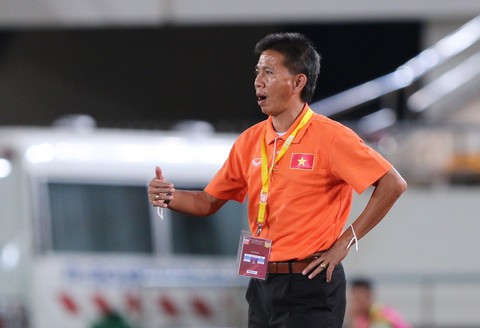 ‘U19 Việt Nam thua do không có sự chuẩn bị tốt’ - Ảnh 1. ‘U19 Việt Nam thua do không có sự chuẩn bị tốt’ - Ảnh 1.